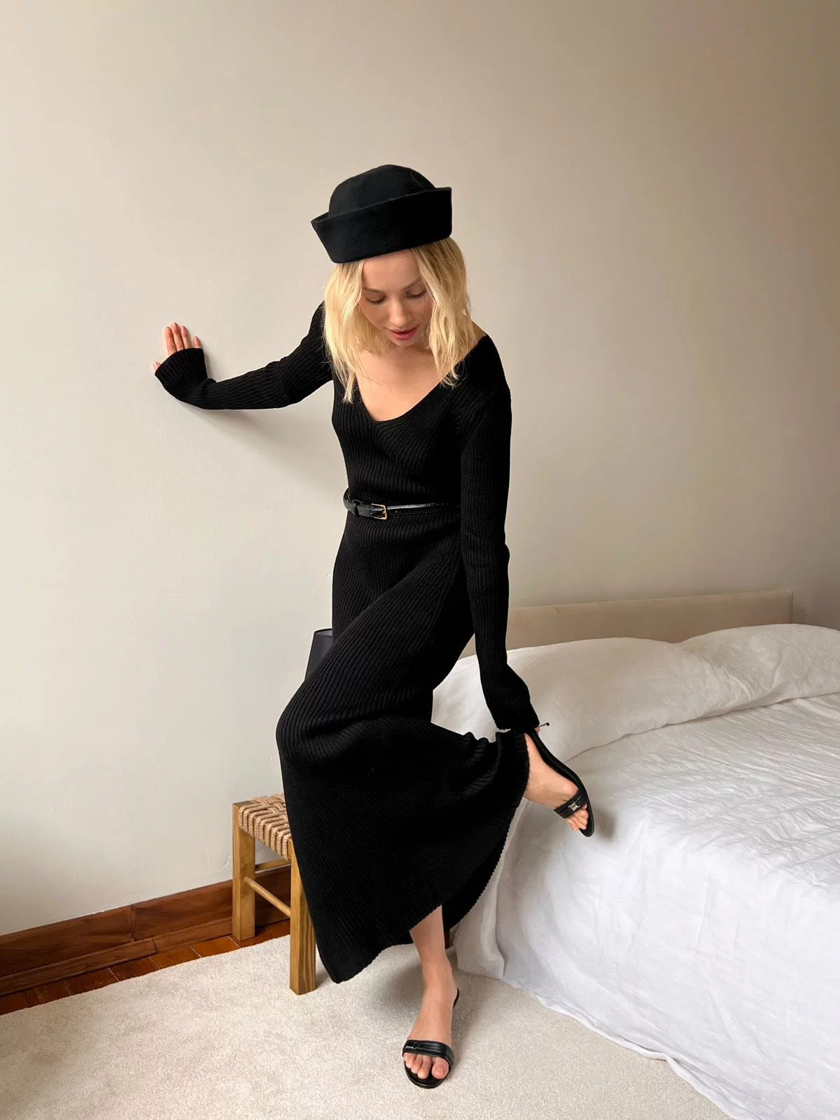 Thickened V-Neck Long-Sleeved Dress