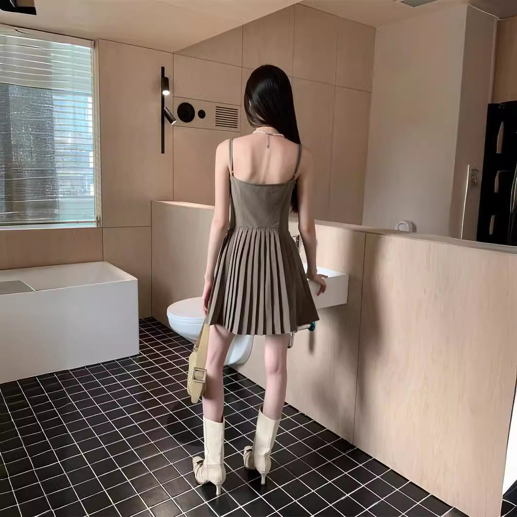 Waist-Tight Pleated A-Line Dress